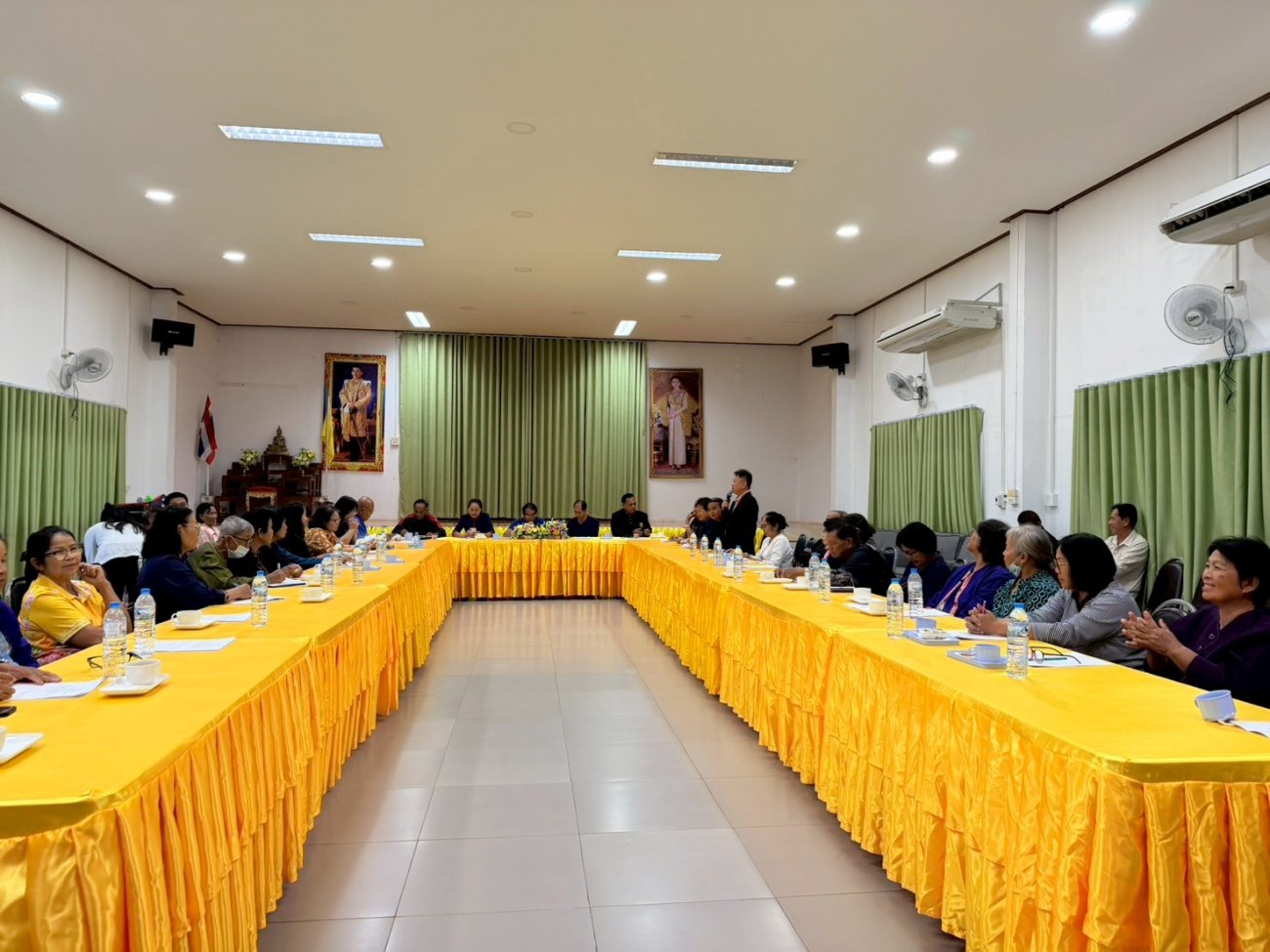 เทศบาลตำบลไค้นุ่น อำเภอห้วยผึ้ง จังหวัดกาฬสินธุ์ จัดประชุม เรื่อง การจัดตั้งโรงเรียนผู้สูงอายุ พ.ศ. ๒๕๖๙